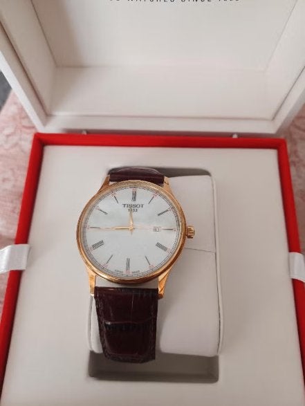 Montre Tissot, Bijoux, Sacs & Beauté, Autres marques, Cuir, Or, Enlèvement