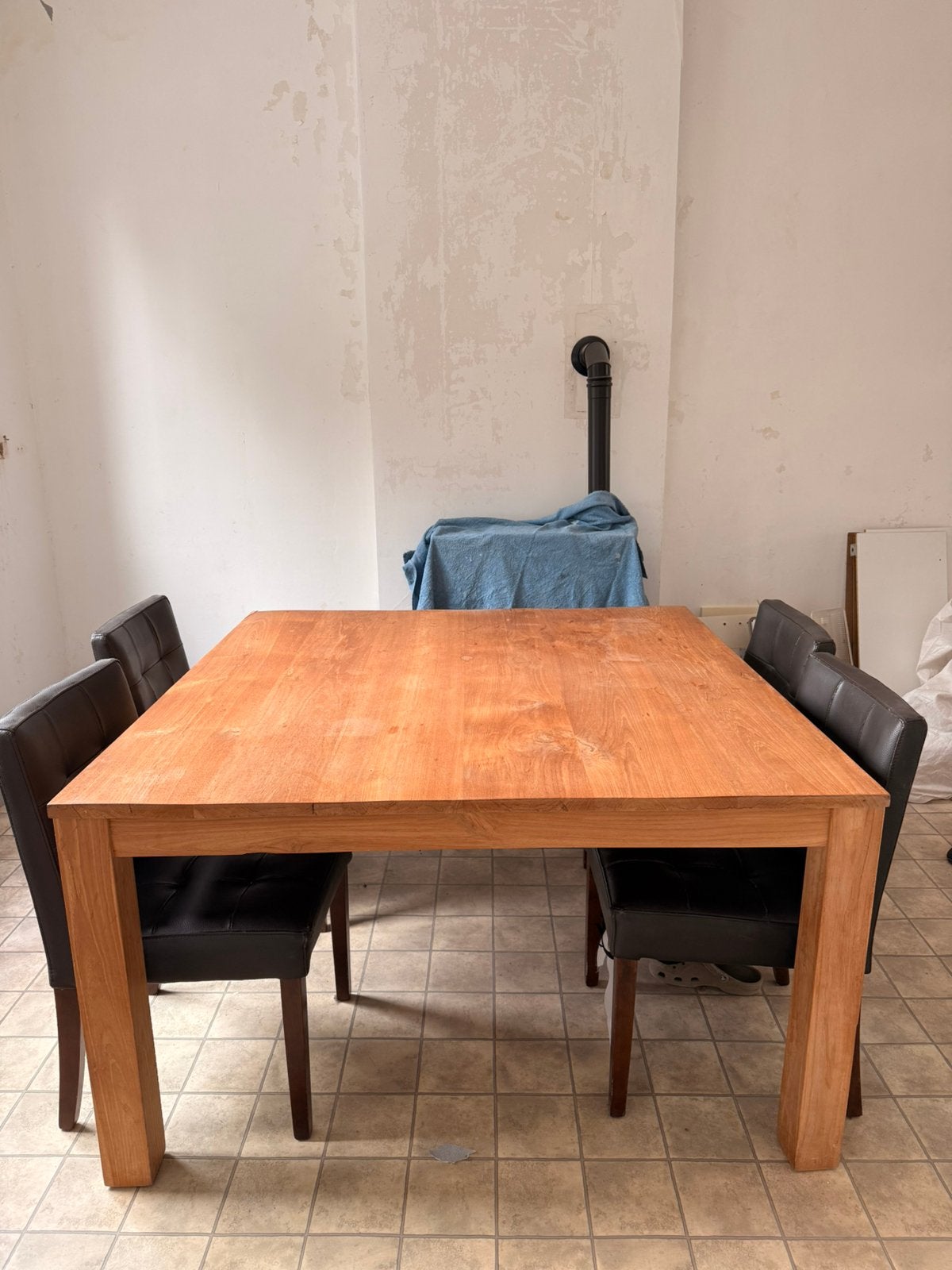 Table en teck 140 x 140 + 6 chaises, Maison & Meubles, Tables | Tables à manger, Utilisé, 100 à 150 cm, 100 à 150 cm, Cinq personnes ou plus