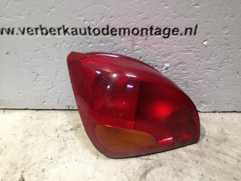 ACHTERLICHT LINKS Ford Fiesta 4 (01-1995/01-2002), Enlèvement ou Envoi, Henry-Ford-Straße 1 50735 Köln, DE, Ford-Werke GmbH, Kunden@ford.com