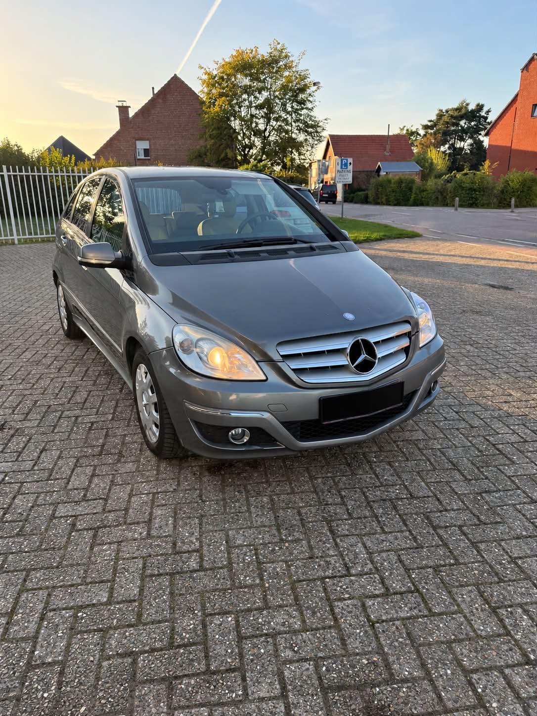Mercedes-Benz b180cdi, Autos, Mercedes-Benz, Achat, Boîte manuelle, Diesel, Particulier