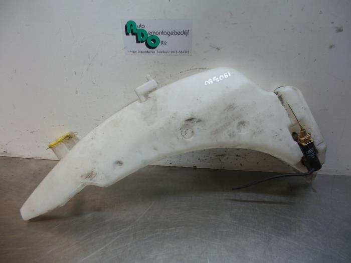 Ruitensproeiertank voor van een Ford Connect (Connect 02-), Gebruikt, -, -, Ophalen of Verzenden
