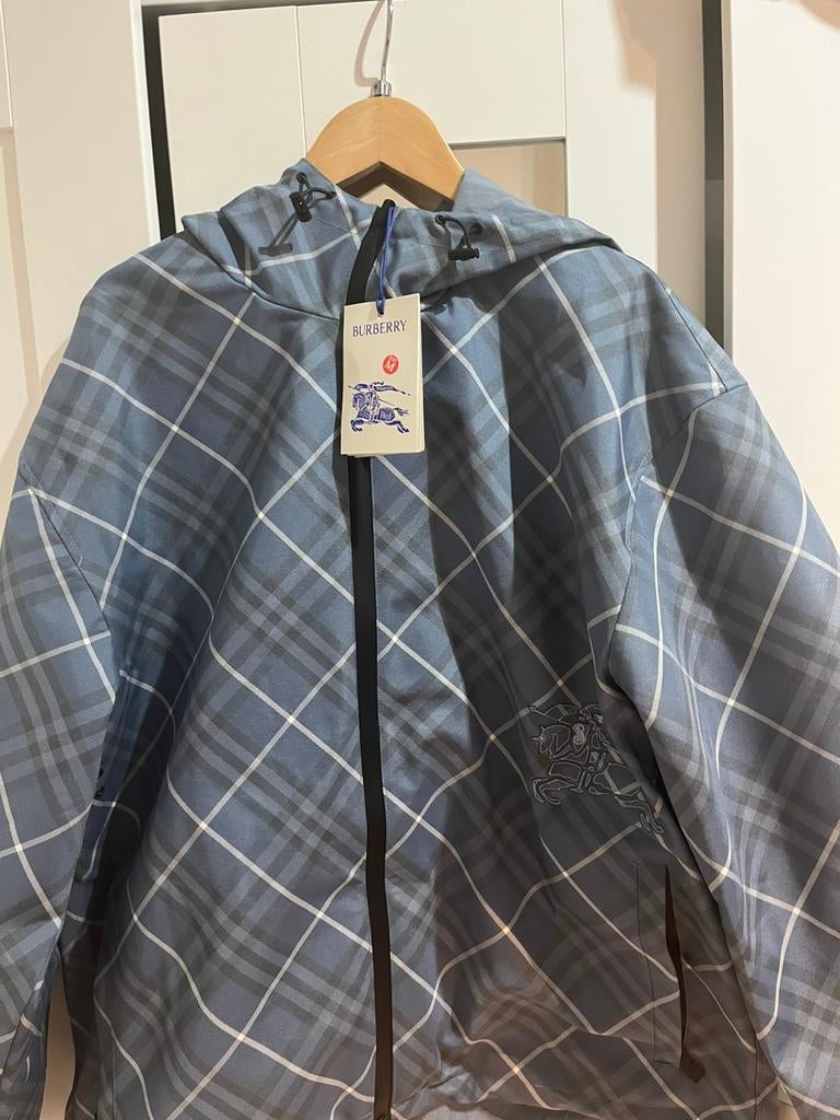 Burberry reversible jacket in perfect condition, Ophalen of Verzenden, Nieuw, Maat 48/50 (M), Blauw