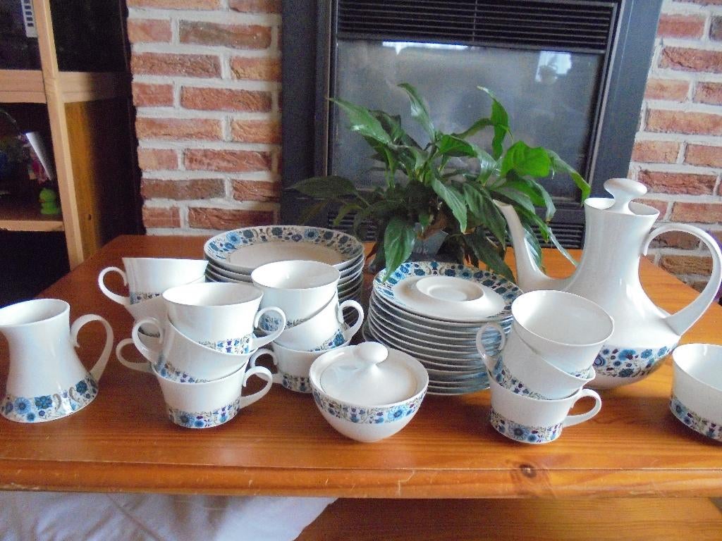 NIEUW BIDASOA KOFFIESERVIES JAAR 1969, Ophalen of Verzenden