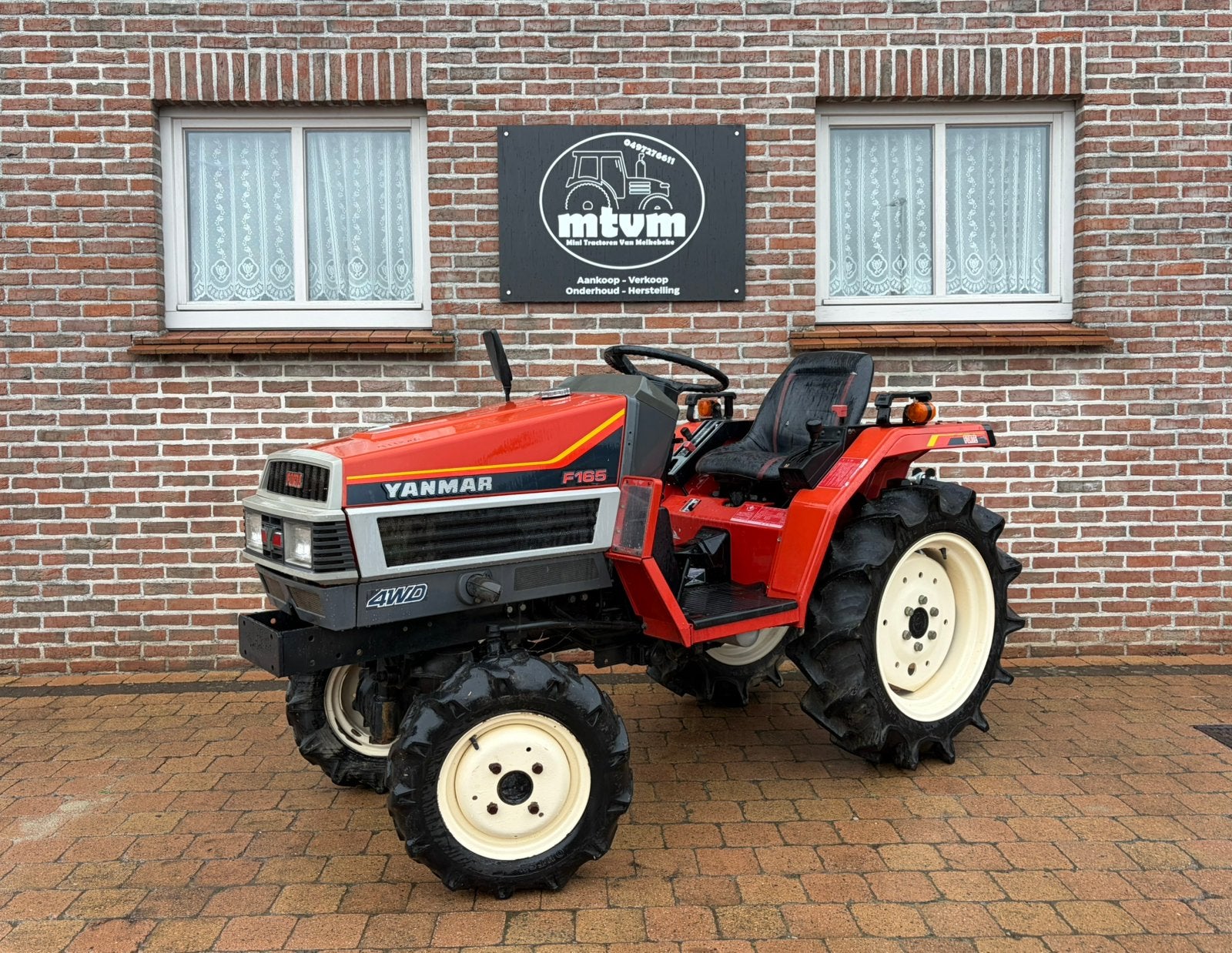 Minitractor Yanmar F165 - 3cilinder - 4x4 - TOPSTAAT !!, Ophalen of Verzenden