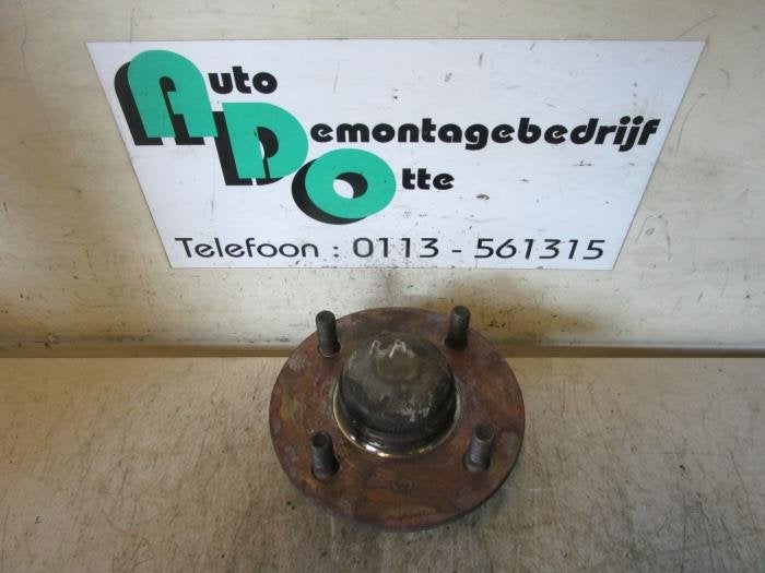 Roulement de roue arrière d'un Nissan Almera (Almera 00-), -, 3 mois de garantie, Utilisé, -