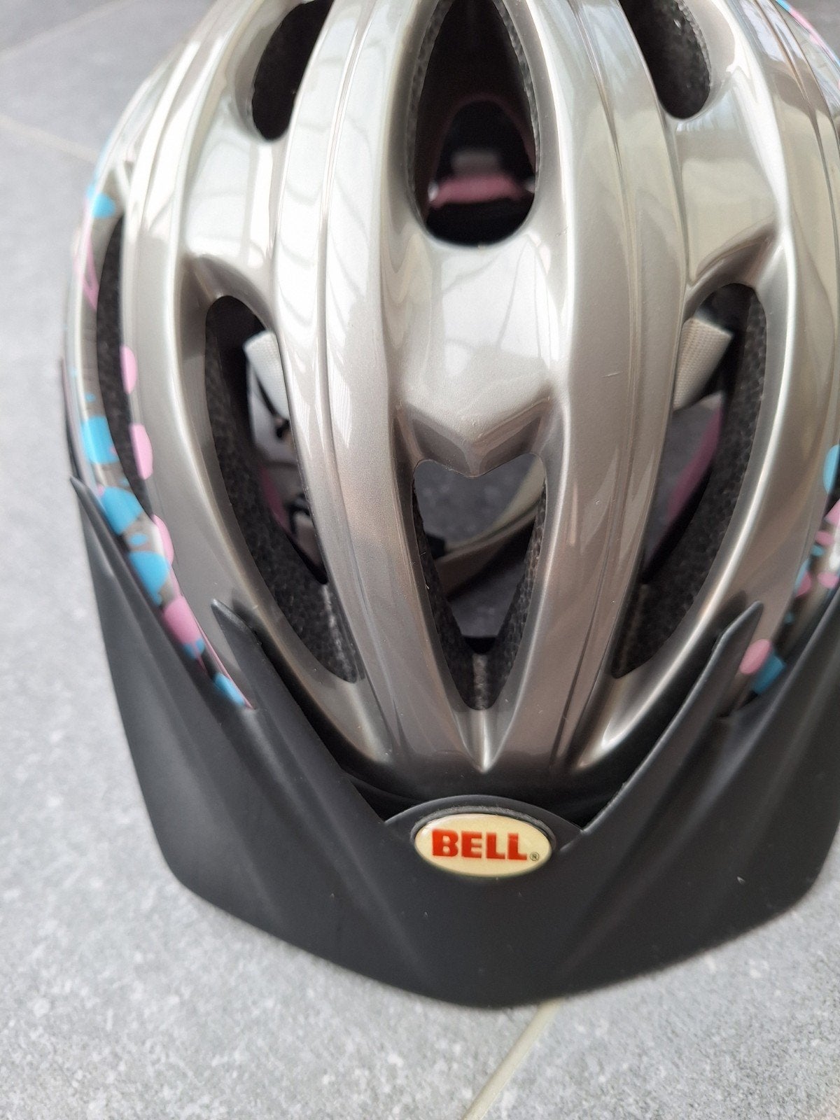 Casque de vélo Bell, S, Garçon ou Fille, Enlèvement, Utilisé