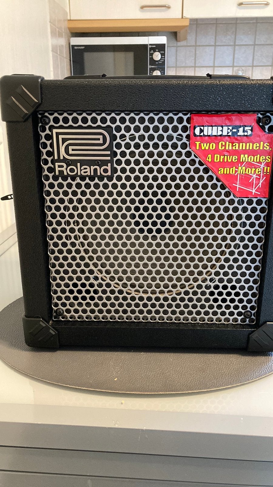 Superbe ROLAND CUBE 15 WATT, Musique & Instruments, Enlèvement ou Envoi, Comme neuf
