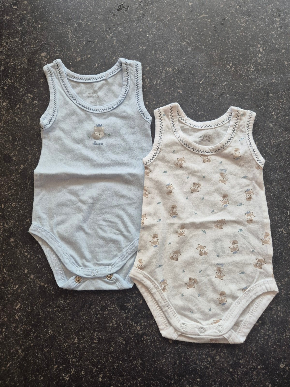my first chicco mouwloos romper maat 56 / 1 maand, Kinderen en Baby's, Jongetje of Meisje, Ophalen of Verzenden, Zo goed als nieuw