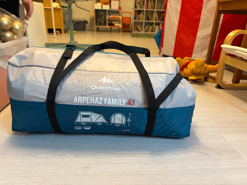 Arpenaz Family 4.1 - Familie tent - 3 keer gebruikt, Caravans en Kamperen, Tenten, Ophalen, Zo goed als nieuw