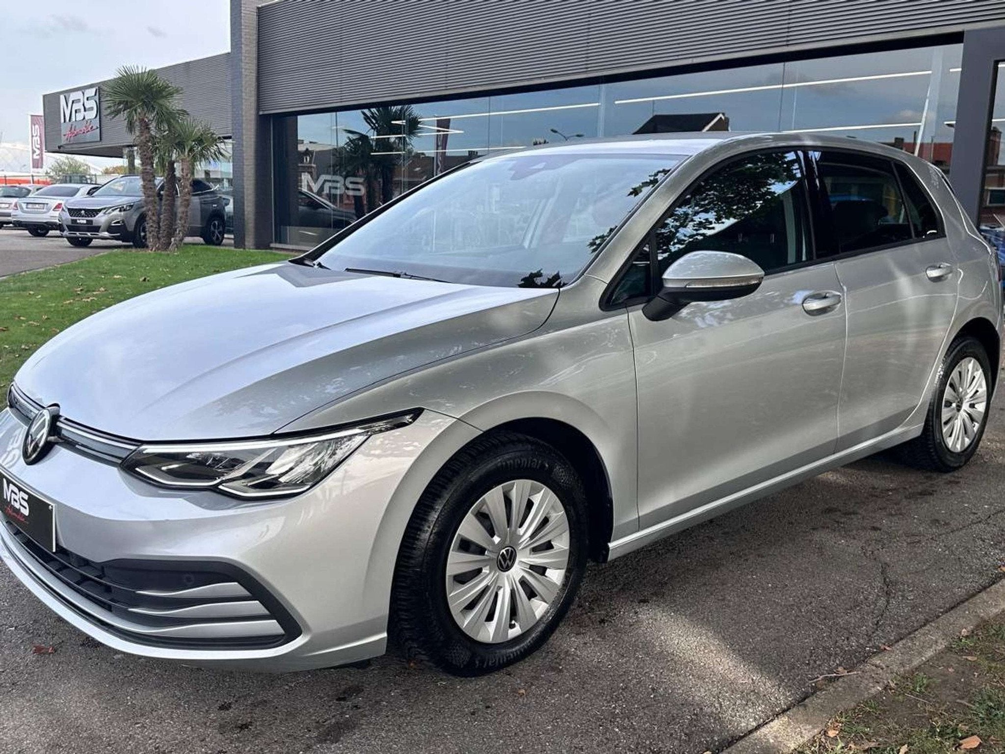 Volkswagen Golf * 2.0* TDI* 1 PROP* *TVAC* RADAR AV/AR* NAVI, Voorwielaandrijving, https://public.car-pass.be/vhr/2f945c96-f407-40c3-9169-b0ad3d8c597d