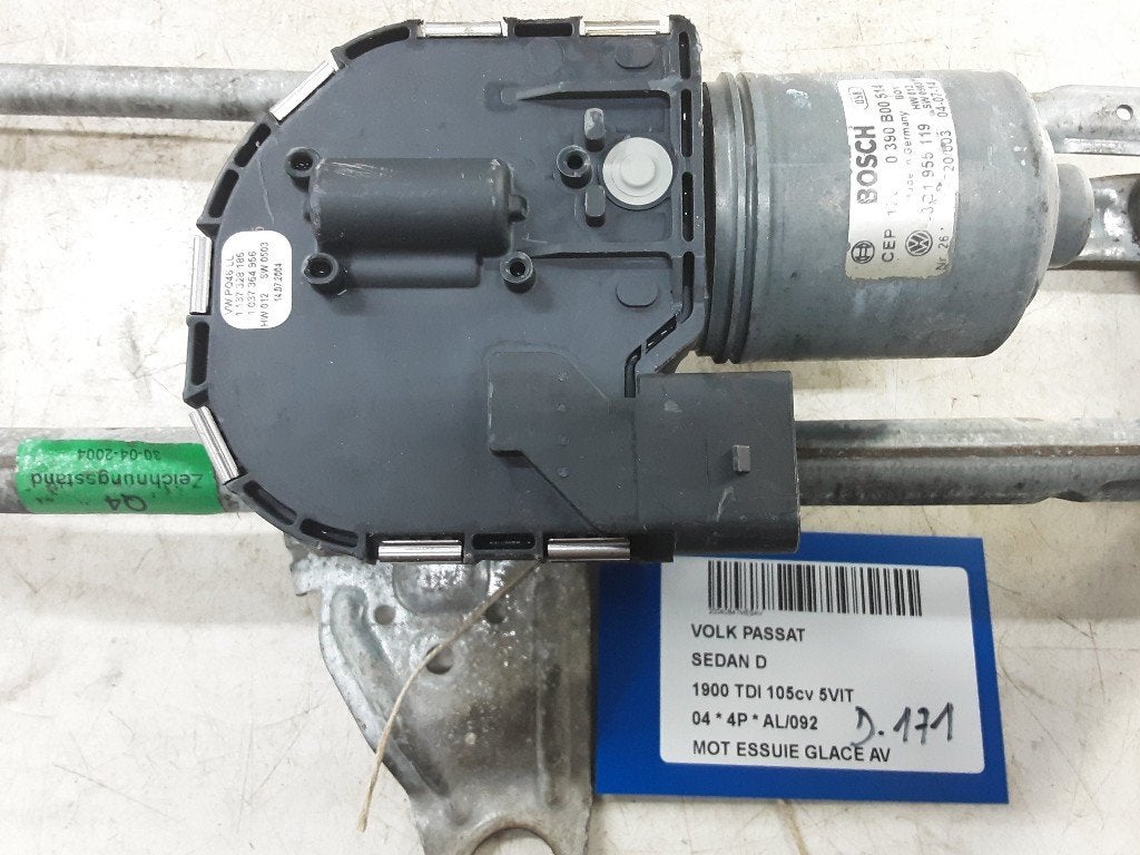 RUITENWISSERMOTOR VOOR Volkswagen Passat (3C2), Gebruikt, Volkswagen, Mevr. I. Hauben, Rue de l'Espoir 34 34
4030  GRIVEGNÉE, BE