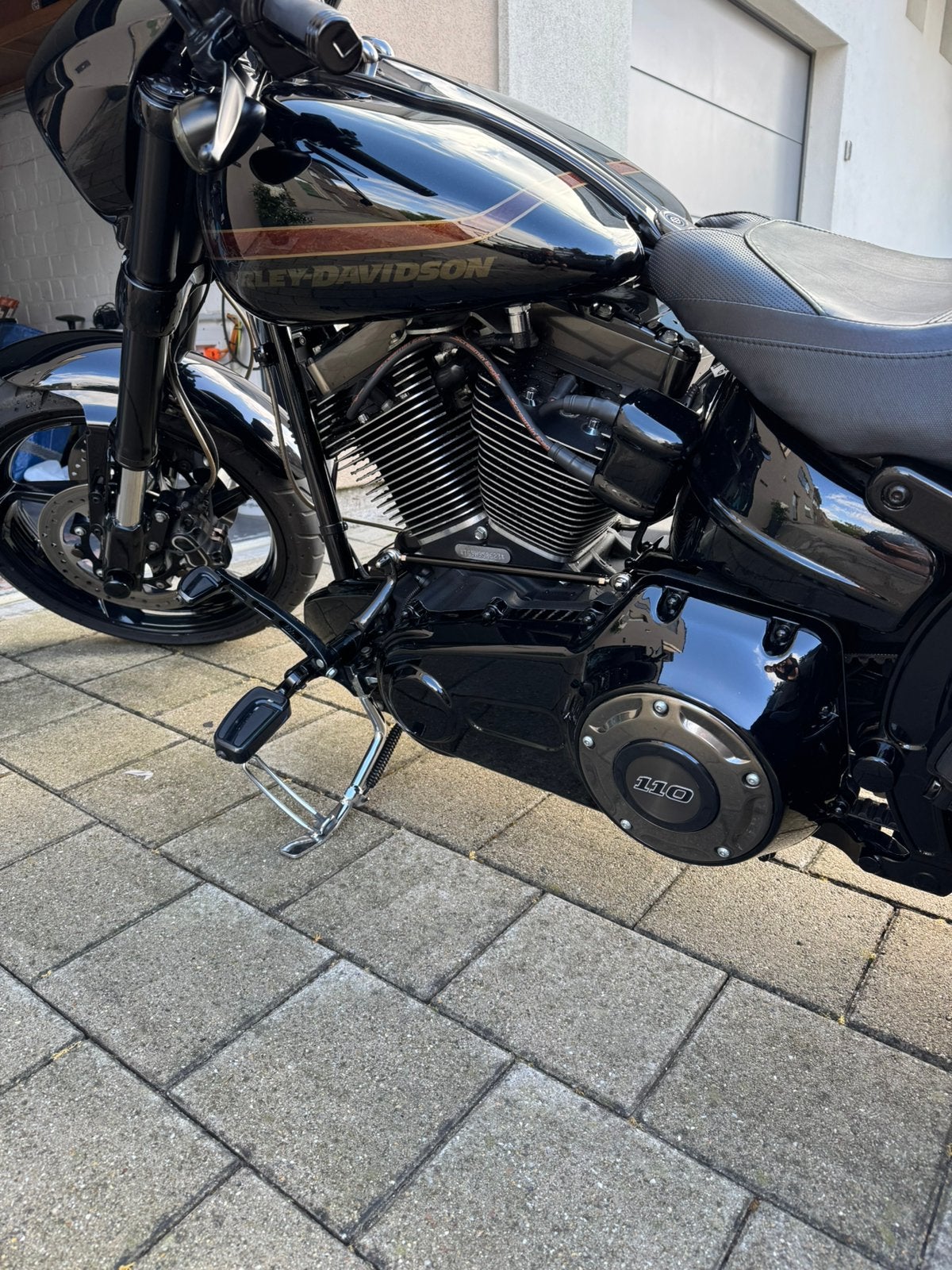 Harley Davidson pro street breakout CVO,Kesstech uitlaat, Particulier