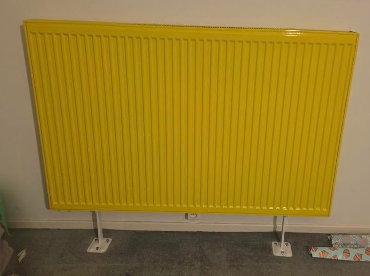 Verwarming te koop 90x140 type 22 met voeten, Ophalen, Radiator, Nieuw, 60 tot 150 cm