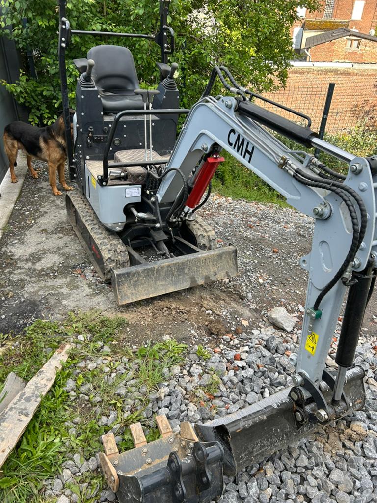Mini pelle 1 tonne, Articles professionnels, Enlèvement