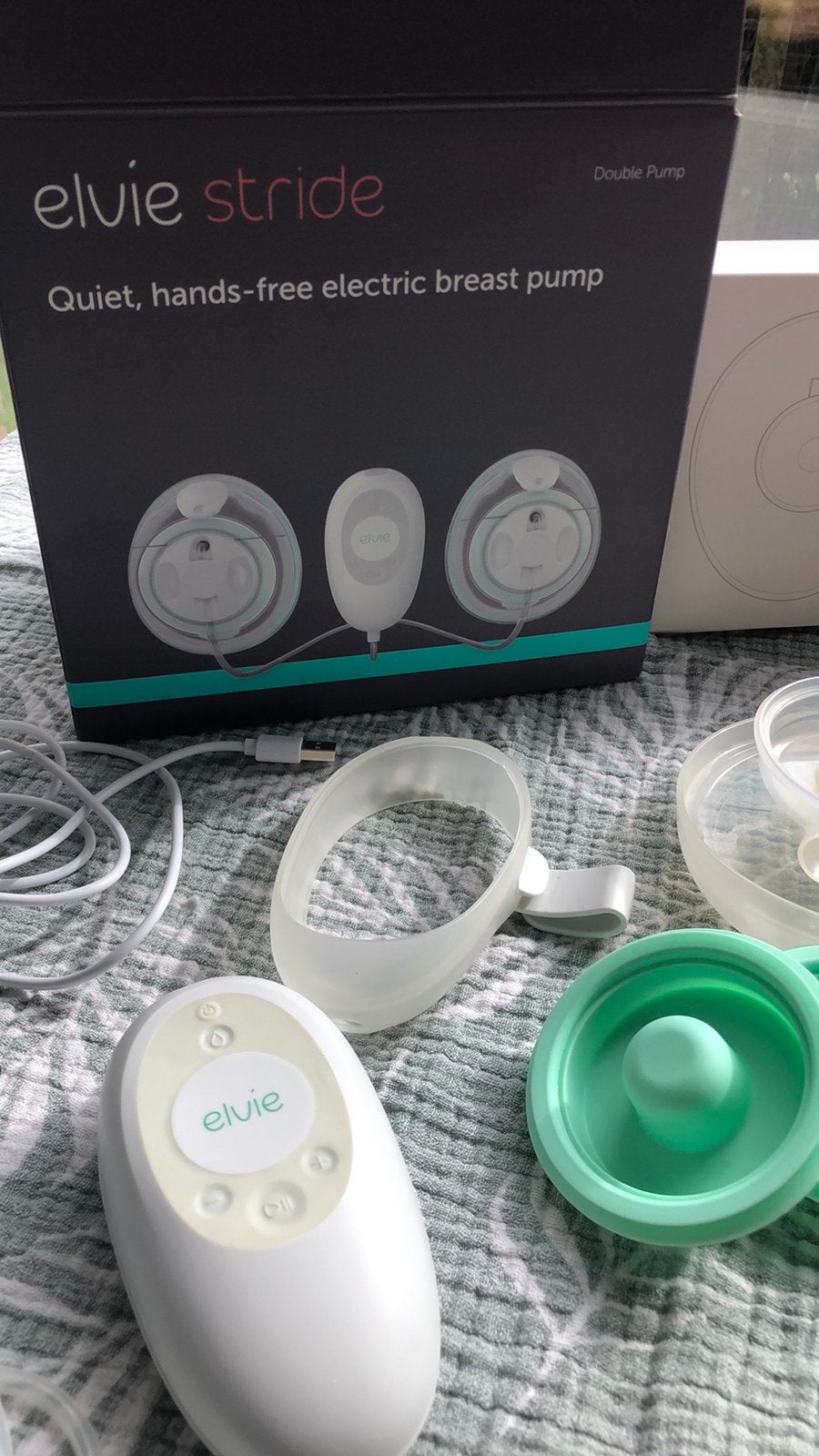 Elvie Stride Dubbele Borstkolf – uitstekende staat, Kinderen en Baby's, Babyvoeding en Toebehoren, Ophalen, Borstkolf, Zo goed als nieuw