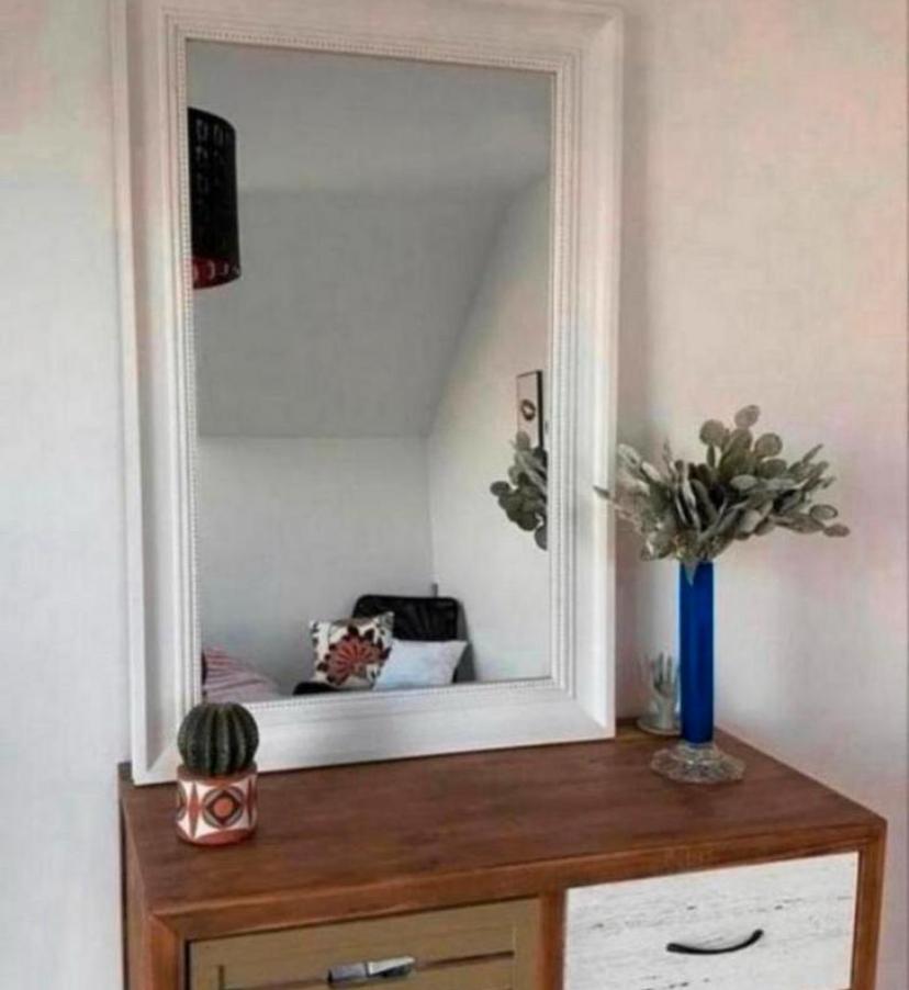Beau miroir pin massif blanc 60/90 cm état neuf !, Ophalen, Zo goed als nieuw