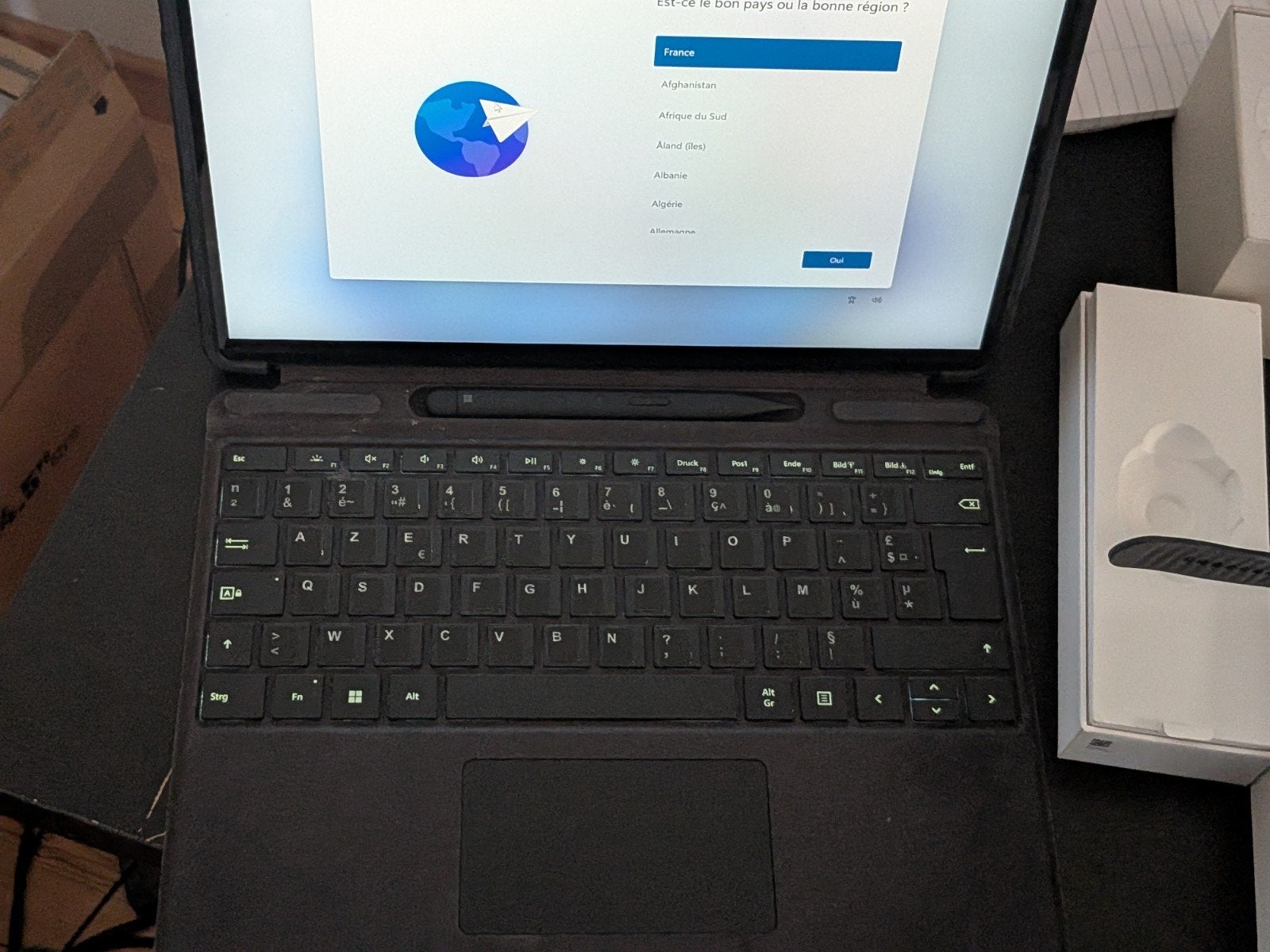Microsoft surface pro 8. Protection et slim pen v2, Informatique & Logiciels, Ordinateurs portables Windows, Azerty, Enlèvement