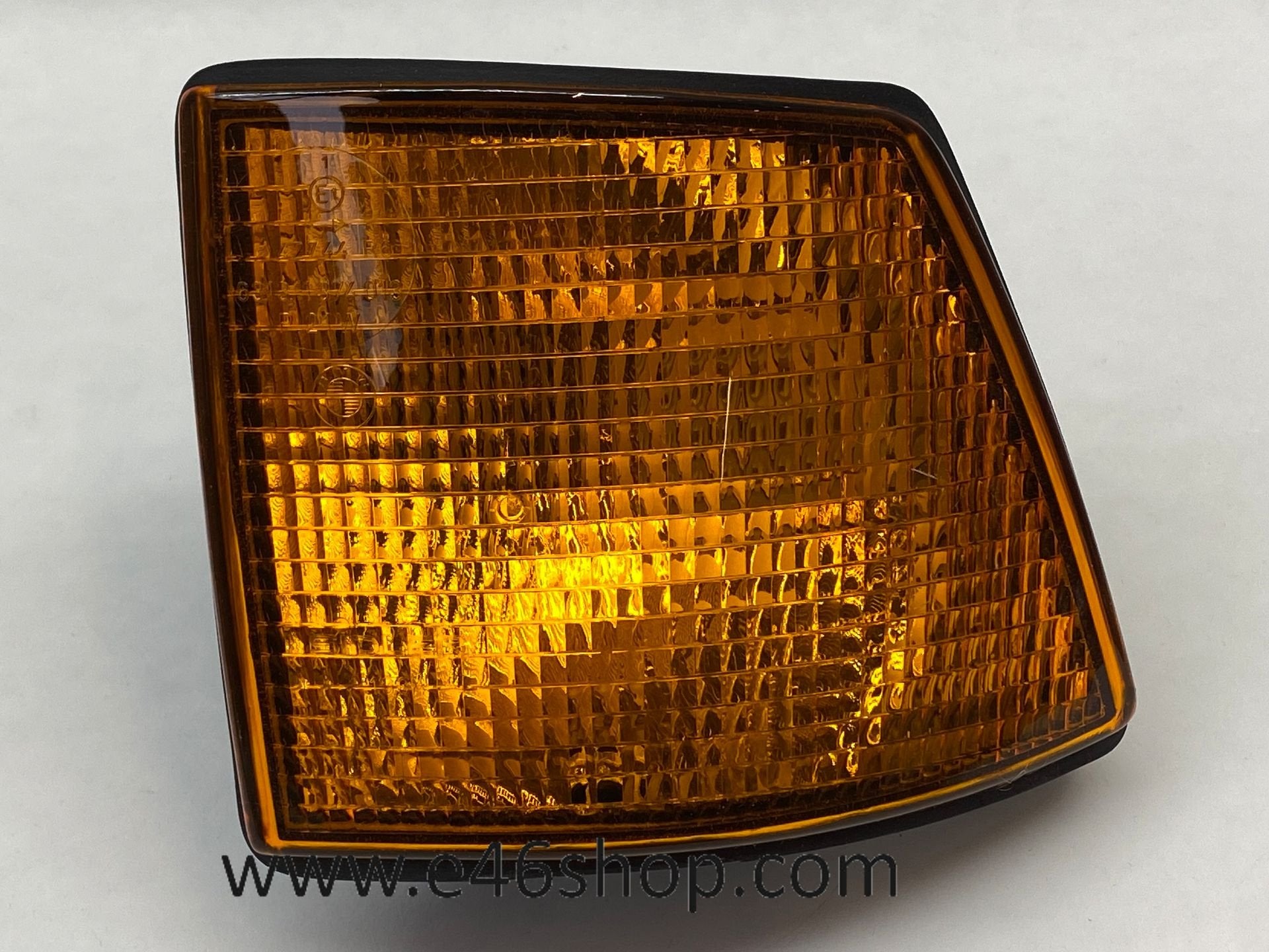 BMW "7 E32 KNIPPERLICHT LINKS VOOR OE 63131374011, -, -, Nieuw, Ophalen of Verzenden
