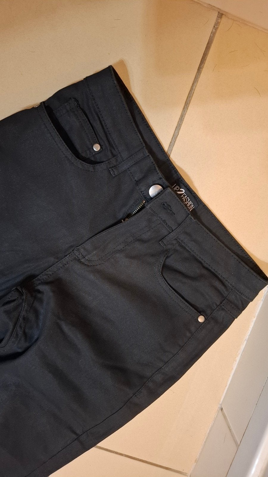 Zwarte jeansbroek, nieuw. Maat 36, Ophalen, Maat 36 (S)