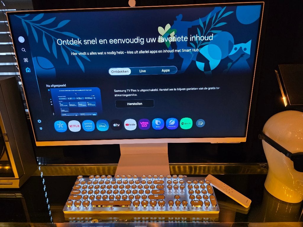 Samsung M8 smart monitor 4k, Kantelbaar, USB-C, Ophalen of Verzenden, Samsung