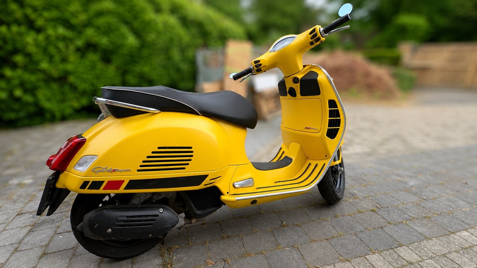 Vespa GTS, Vélos & Vélomoteurs, Scooters | Marques Autre, 125 cm³, Comme neuf, Enlèvement, Essence