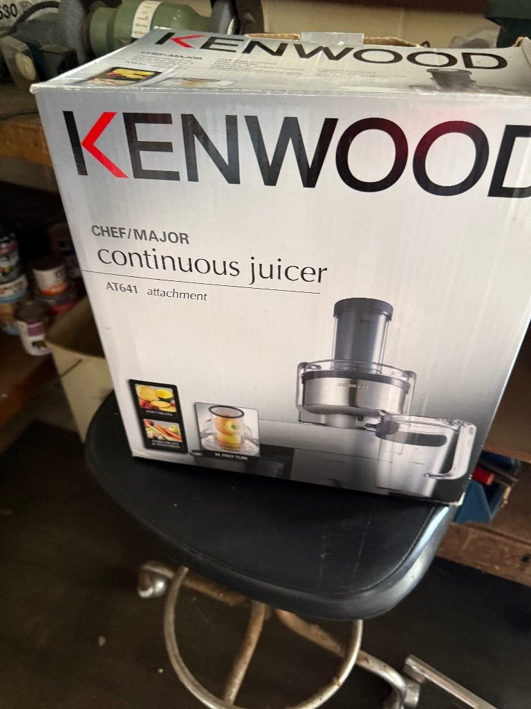 Kenwood Keukenrobot, Elektronische apparatuur, 2 tot 3 liter, Ophalen, Zo goed als nieuw, 3 snelheden of meer
