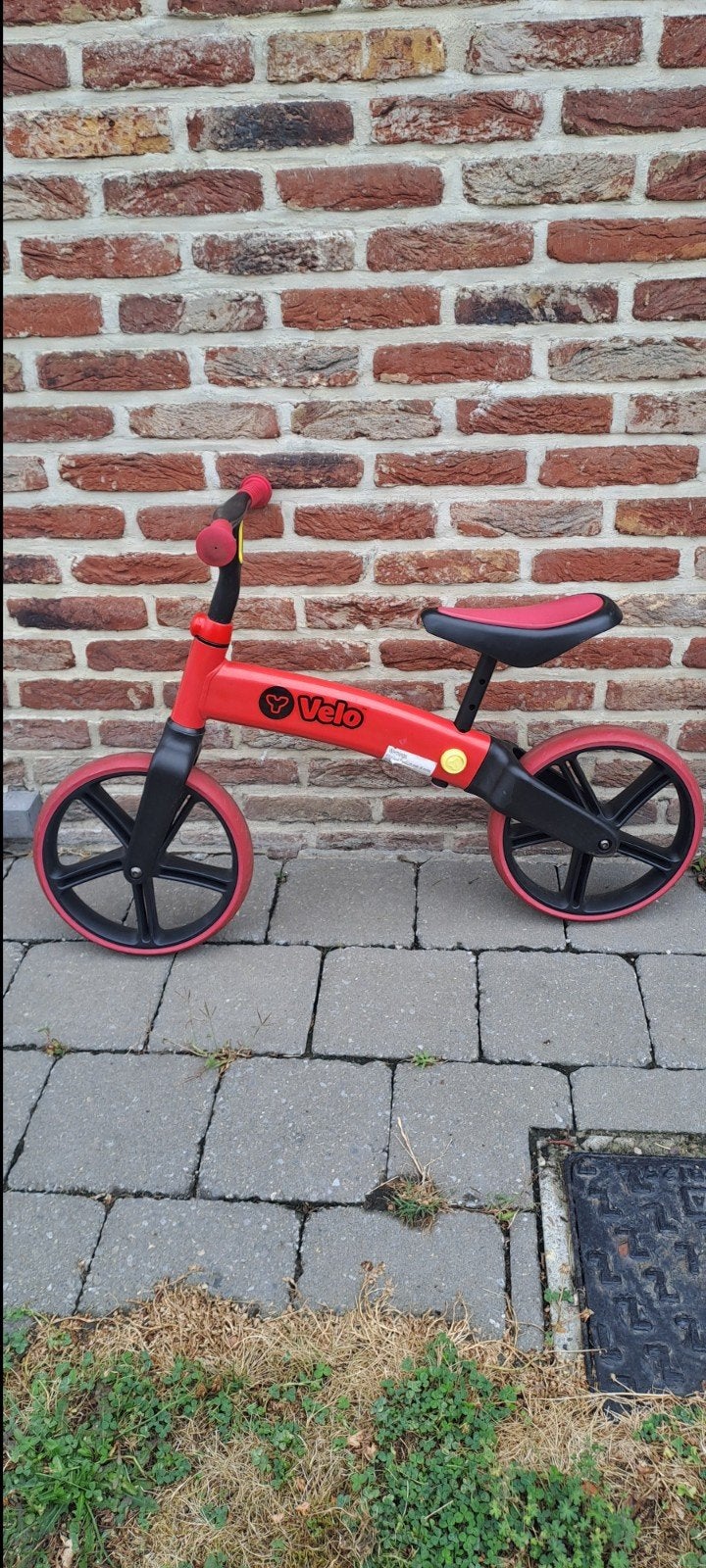 Yvolution Y-Velo loopfiets rood – kinderen 2-6 jaar, Enlèvement, Comme neuf, Vélo d'équilibre