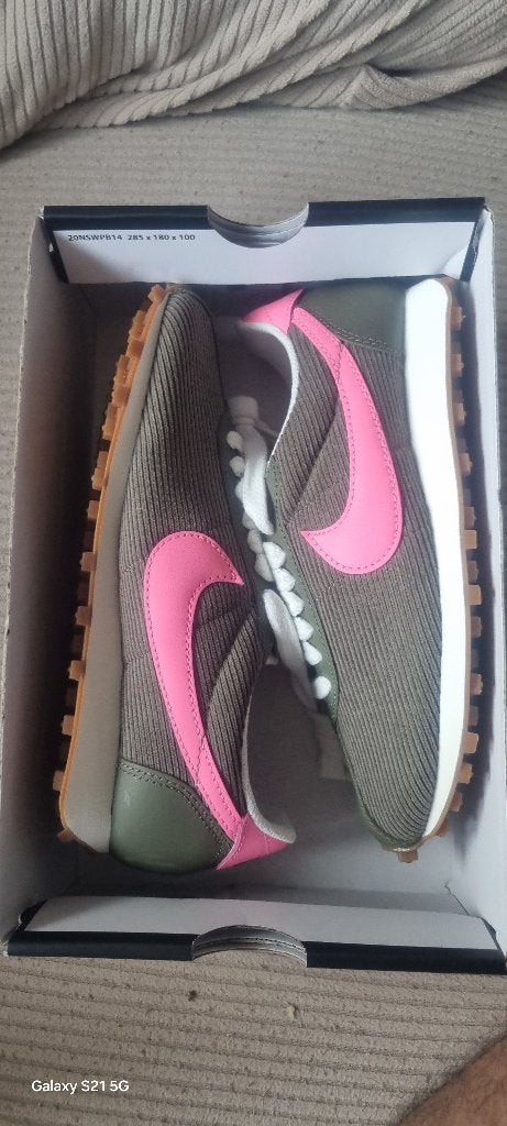 Nike sneakers voor dames, Kleding | Dames, Overige typen, Nike, Nieuw, Ophalen