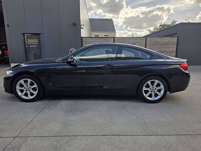 BMW 420 Coupé 420i, Auto's, 4 zetels, https://public.car-pass.be/vhr/1456102d-fbde-4bf3-9adc-13a2fa1cf09b, 4 Reeks, Handgeschakeld