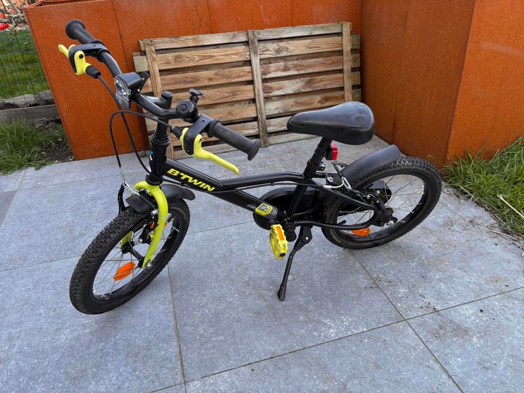Vélo enfant 16 pouces (4-6ans)., Enlèvement, Utilisé, 16 à 20 pouces, Stabilisateurs