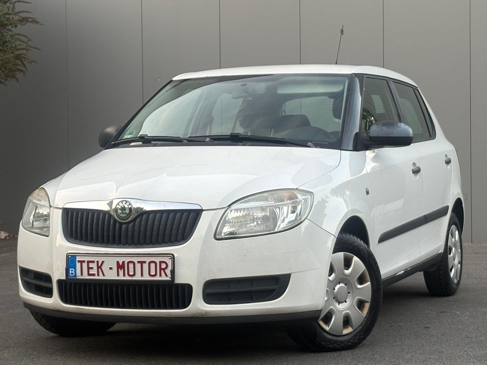 SKODA FABIA 1.2 BENZINE, GEKUERD, AIRCO, LEZOK, TOP STAAT!, Autos, Euro 5, Achat, Entreprise, Garantie prolongée