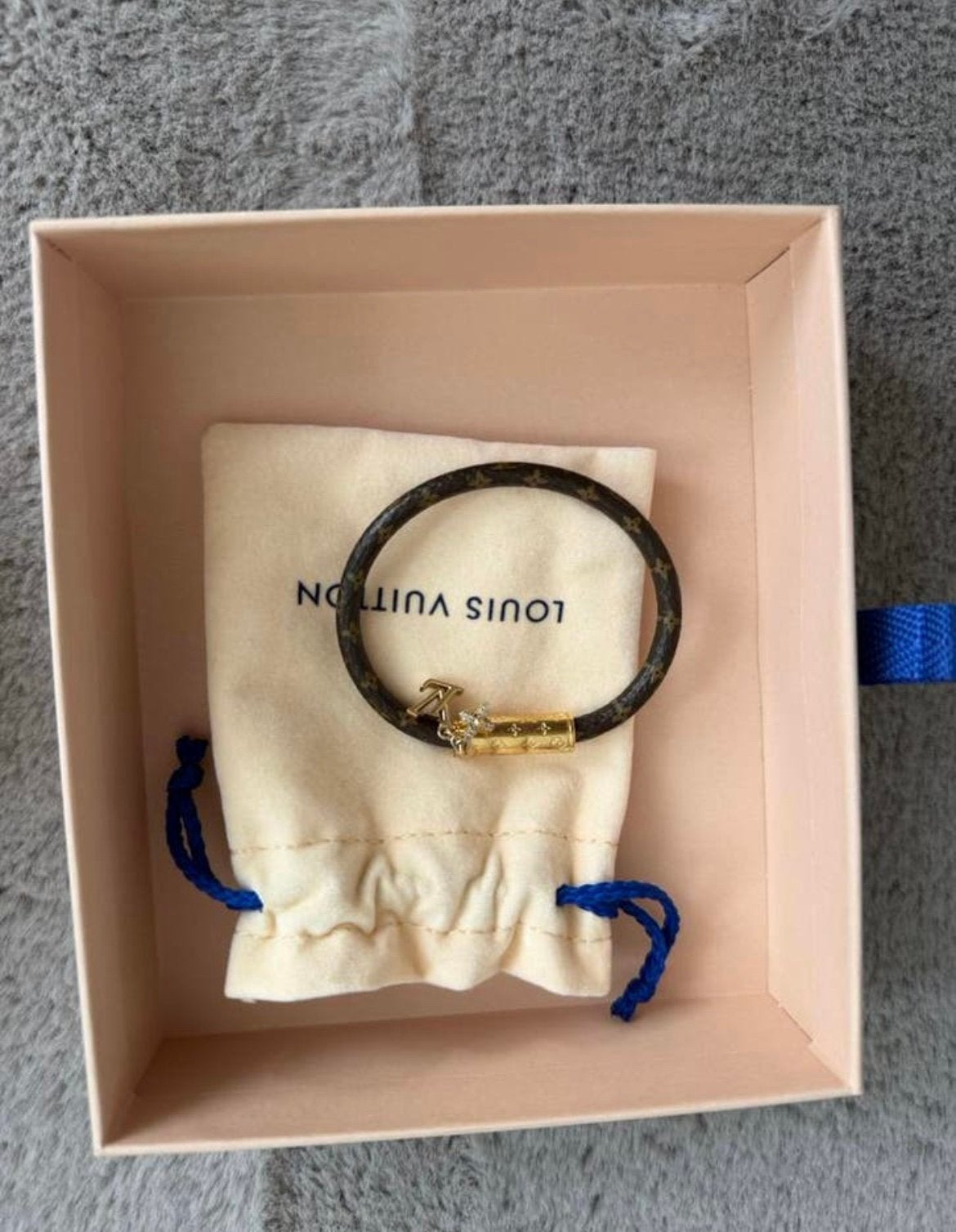 Louis vuitton armband origineel., Ophalen, Zo goed als nieuw