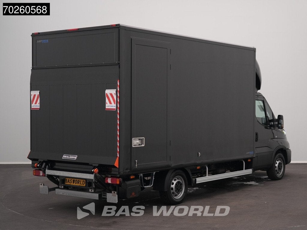 Iveco Daily 35S21 BPM VRIJ! 3.0L Automaat Laadklep Zijdeur A, Autos, Camionnettes & Utilitaires, Neuf, Achat, Euro 6, Entreprise