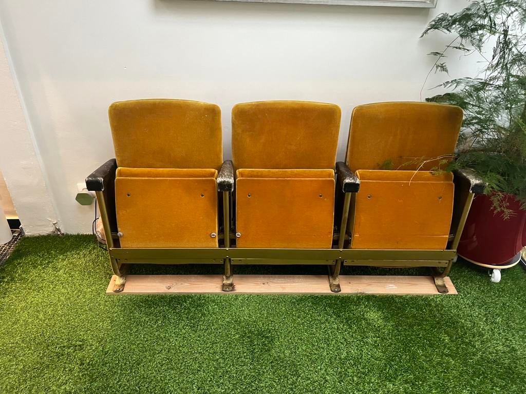 3 cinemastoelen, Huis en Inrichting, Ophalen, Driepersoons, Rechte bank, Stof
