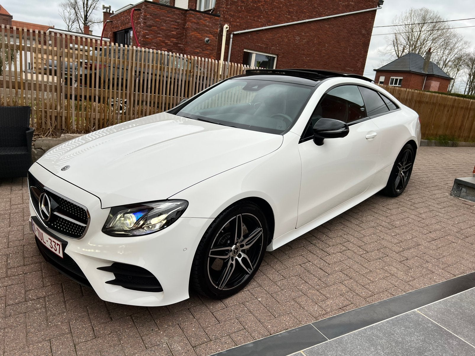 Mercedes E-Klasse Coupé 2019 Benzine 36.000KM ! TOPSTAAT !!, Automaat, Alcantara, Zwart, Particulier