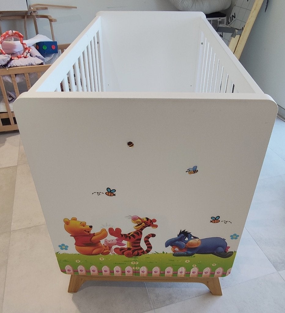 Baby Iglo Ledikant 60 x 120 cm met 5 toebehoren, Ophalen, Zo goed als nieuw, Ledikant