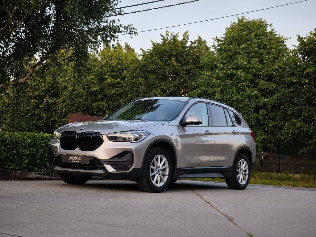 BMW X1 2.0 d sDrive18 Camera l Navi Pro l Keyless Go I Led, Auto's, Lichtsensor, 1995 cc, 4 cilinders, Bruin