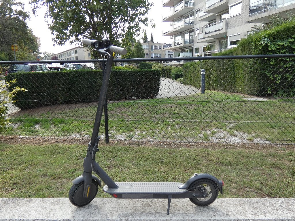 Xiaomi Mi Electric Scooter 1S – Zeer goede staat – €190, Ophalen, Zo goed als nieuw, Elektrische step (E-scooter), Xiaomi Mi