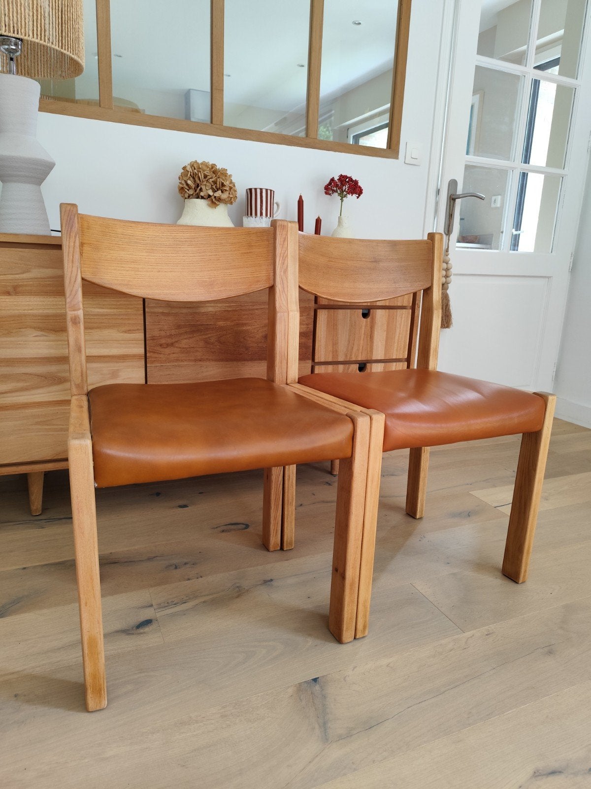 2 chaises vintage bois simili cuir Regain, Maison & Meubles, Enlèvement