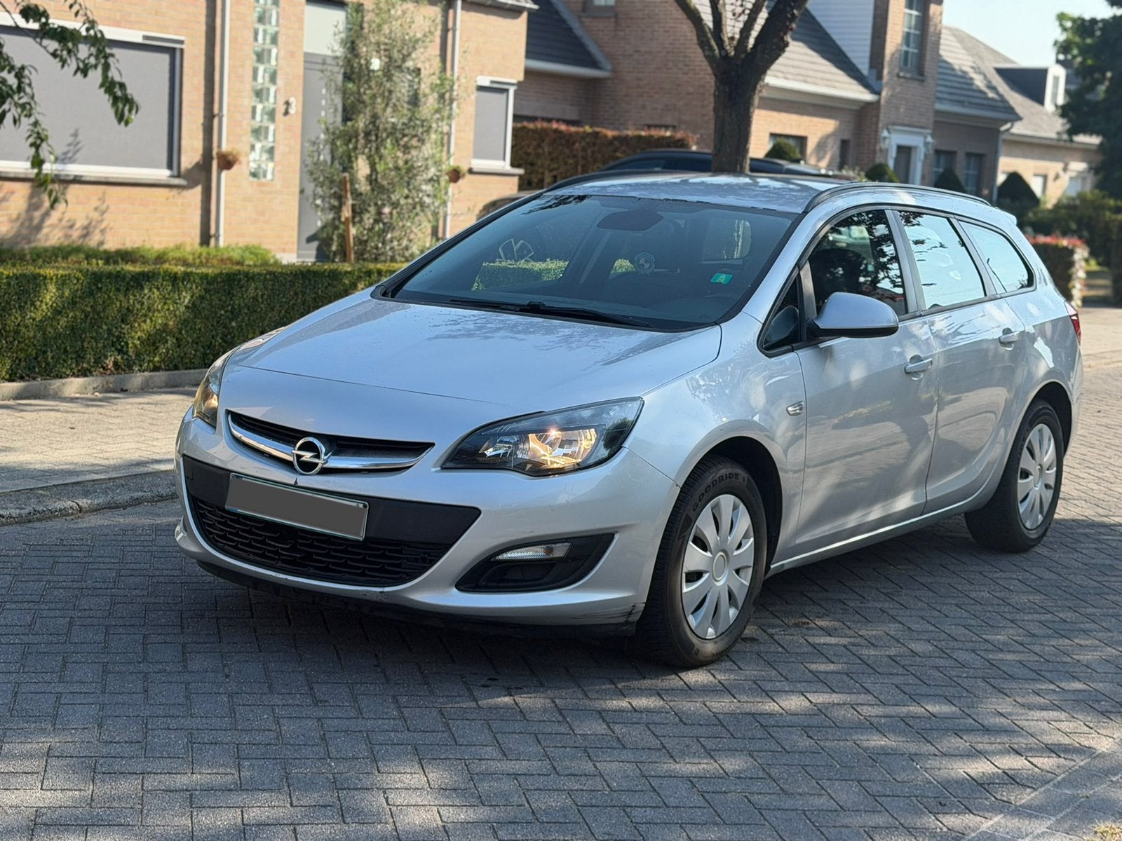 Opel astra 2015 1.6 210.000km euro6B met rose formulier, Diesel, Particulier, Astra, Te koop