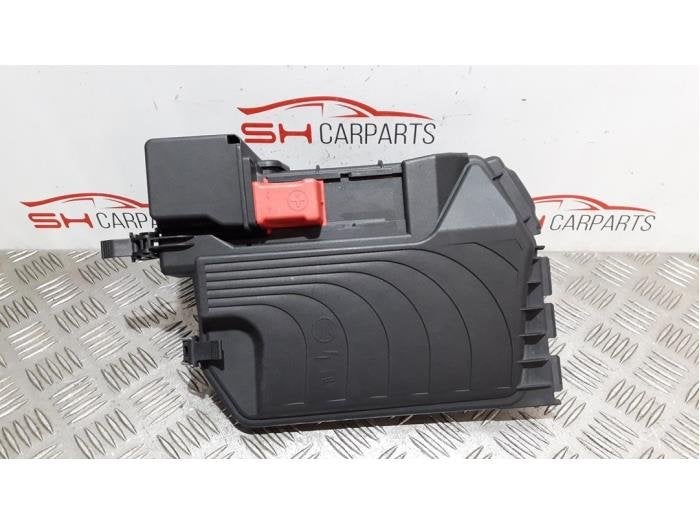 Couvercle de la batterie d'un Mercedes B-Klasse, Autos : Pièces & Accessoires, 3 mois de garantie, Utilisé, -, -