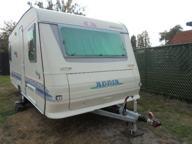 ADRIA 502,fransbed,rondzit,boiler,douche,wc,nieuwe voortent*, Caravans en Kamperen, Lengtebed, Rondzit, Bedrijf, Adria