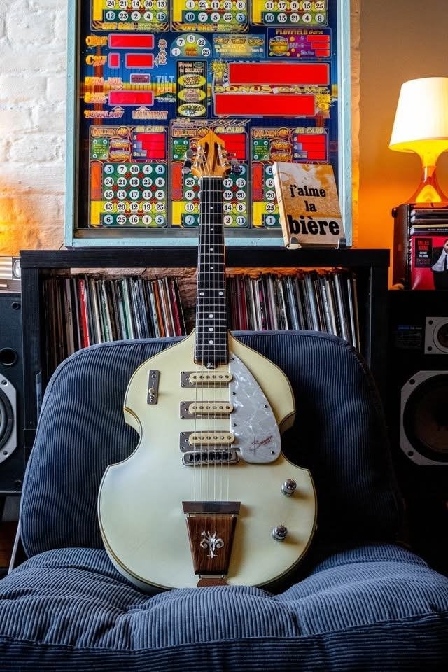 Brandoni Custom, Musique & Instruments, Instruments à corde | Guitares | Électriques, Utilisé, Hollow body, Autres marques, Enlèvement
