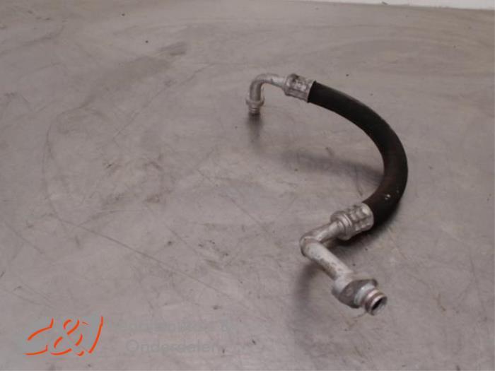 Tuyau clim d'un Peugeot Partner, -, 3 mois de garantie, Utilisé, -