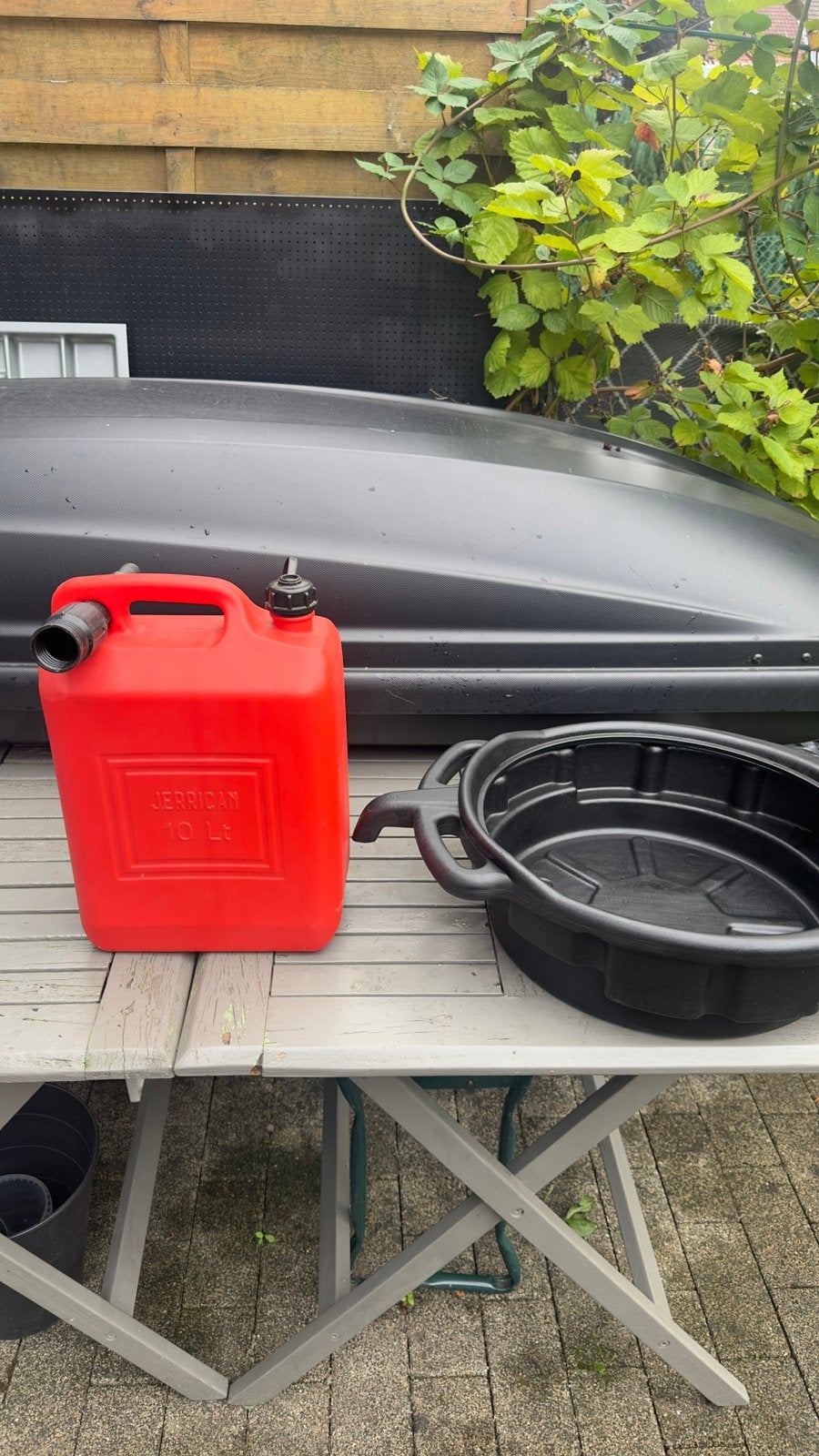jerrycan met olie opvangbak samen 30€, Enlèvement ou Envoi, Neuf
