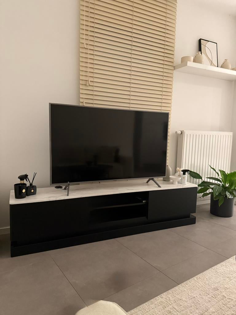Tv meubel met LED verlichting. Zwart/wit marmer effect., Ophalen, Nieuw, Modern