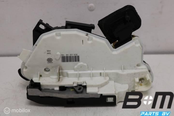 Portierslot linksvoor VW Caddy 2K 5K1837015E, Utilisé