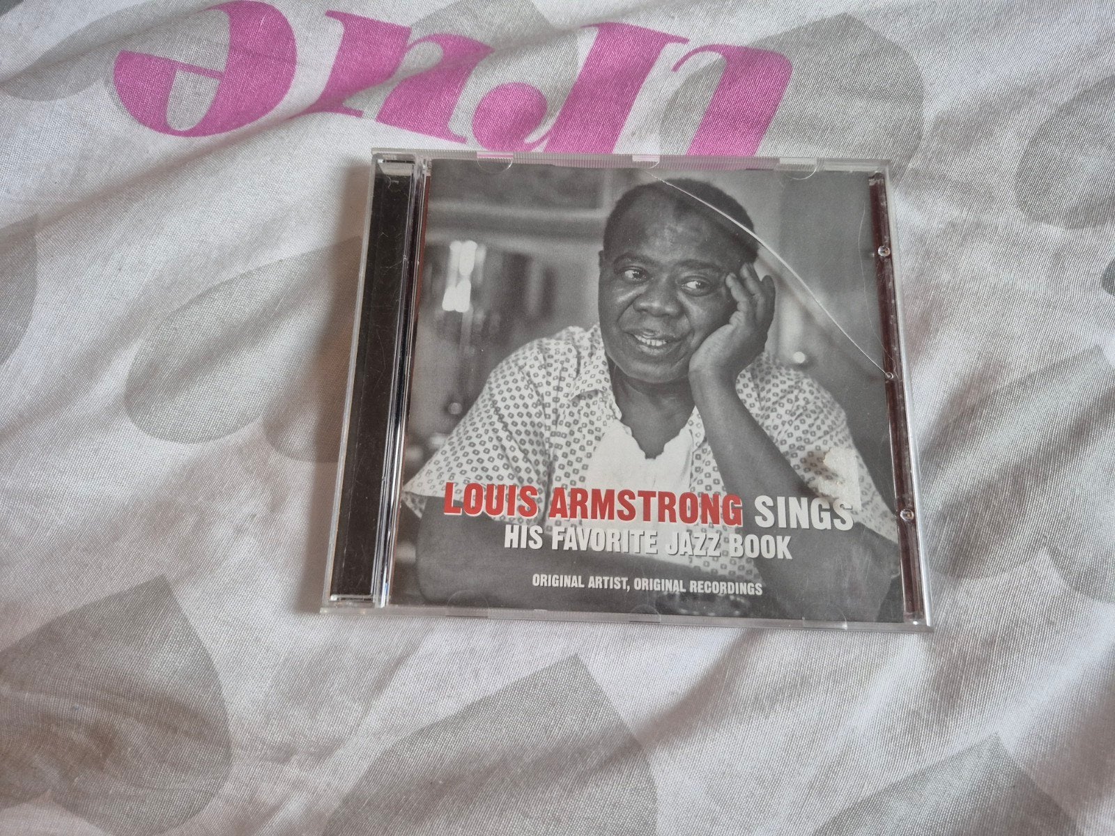 cd louis Armstrong cd werkende staat kras op doosje, Ophalen of Verzenden