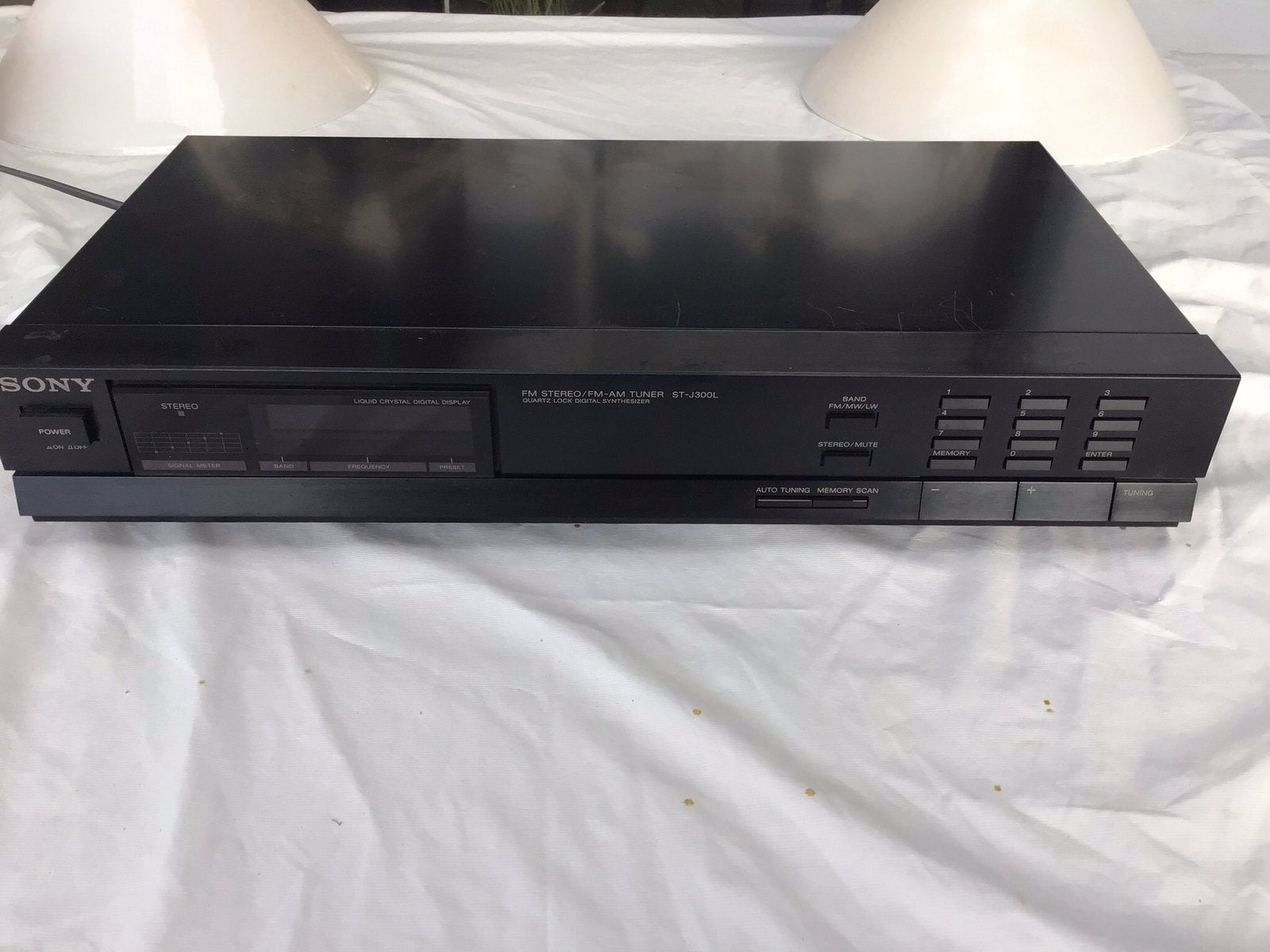 Tuner FM stéréo. Kit Sony - J 300 L, TV, Hi-fi & Vidéo, Enlèvement ou Envoi, Comme neuf