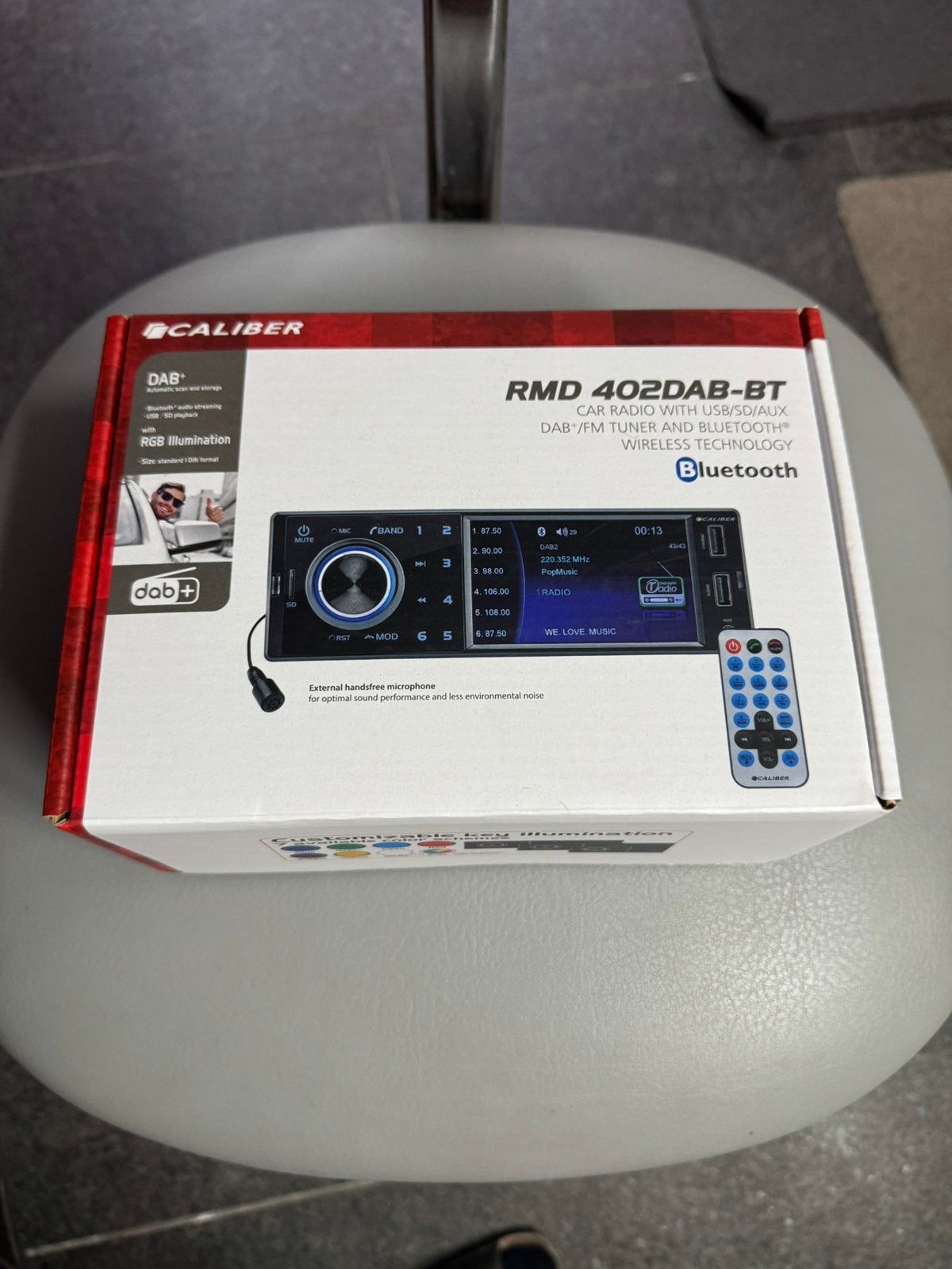 DAB+/FM radio-handsfree-Bluetooth-camera input-enz, Enlèvement, Comme neuf